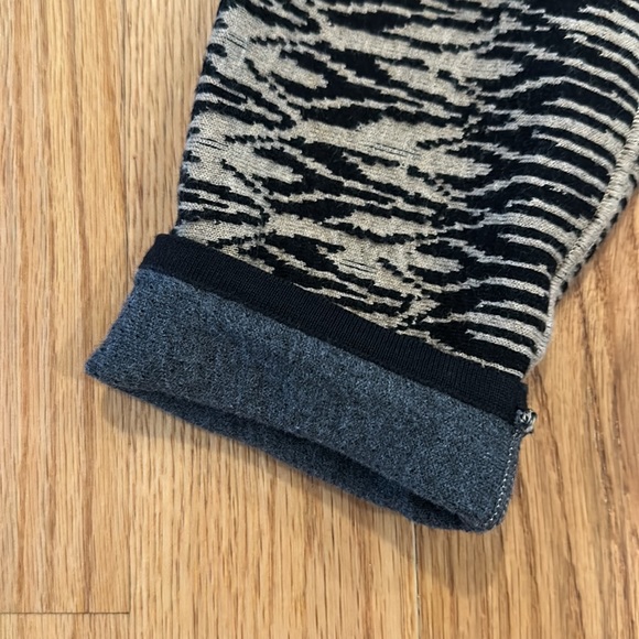 NIC & ZOE Sweater Jacket - Picture 7 of 7